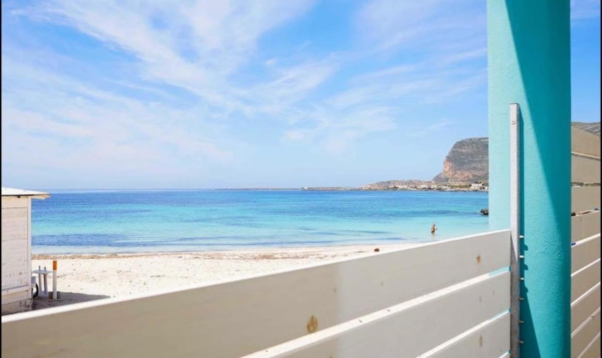 Stabilimento Lido Burrone Bed and Breakfast Favignana Esterno foto